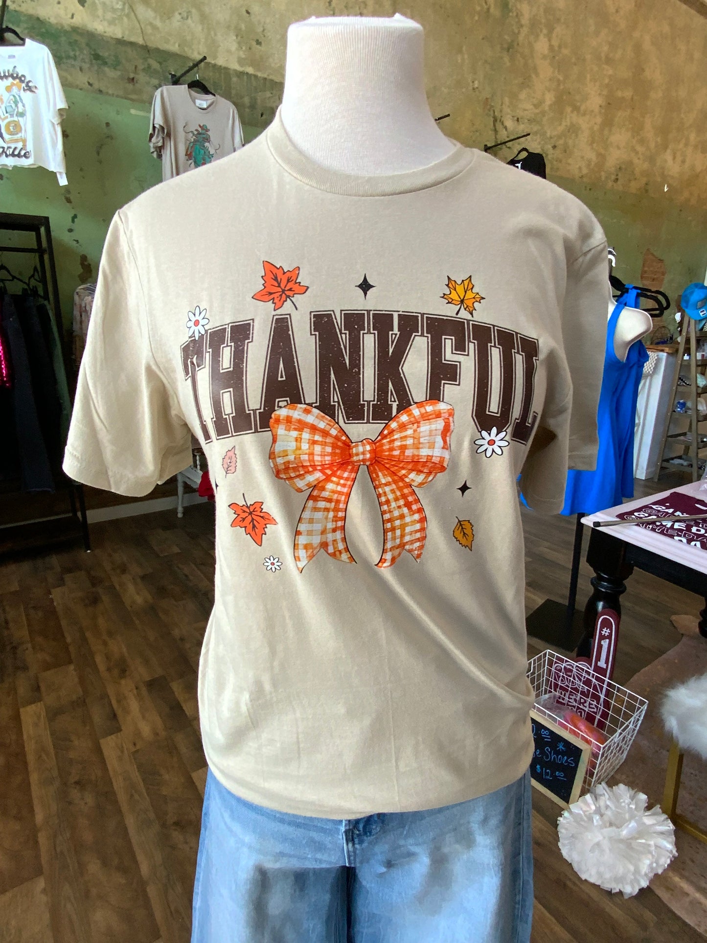 THANKFUL GRAPHIC TEE