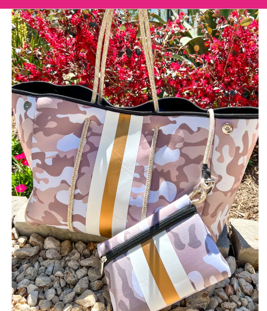 Camo Love Neoprene Purse